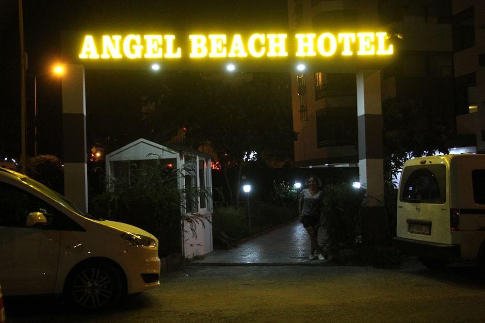 Merlin Beach Park Hotel Tosmur Esterno foto
