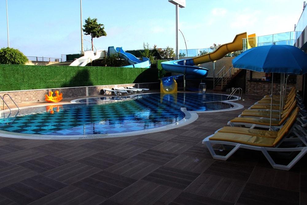 Merlin Beach Park Hotel Tosmur Esterno foto