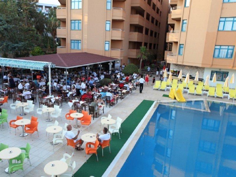 Merlin Beach Park Hotel Tosmur Esterno foto
